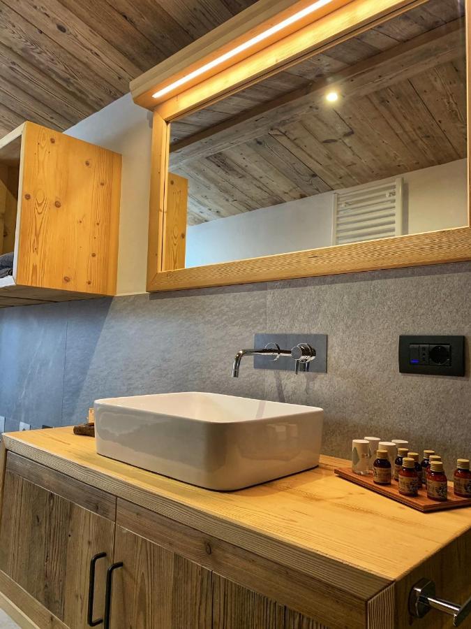 Grizzly Haus & Frosch Restaurant - Teritoria Bed & Breakfast Varena Luaran gambar