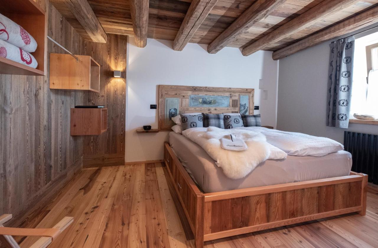 Grizzly Haus & Frosch Restaurant - Teritoria Bed & Breakfast Varena Luaran gambar