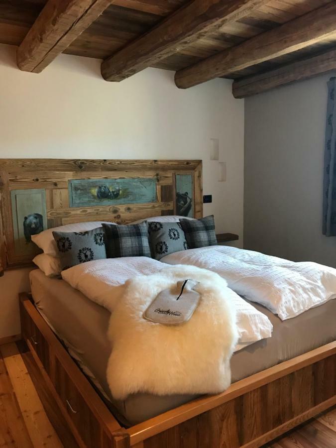 Grizzly Haus & Frosch Restaurant - Teritoria Bed & Breakfast Varena Luaran gambar